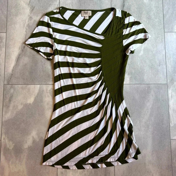 ECI New York Women’s Striped Blouse - Picture 1 of 8